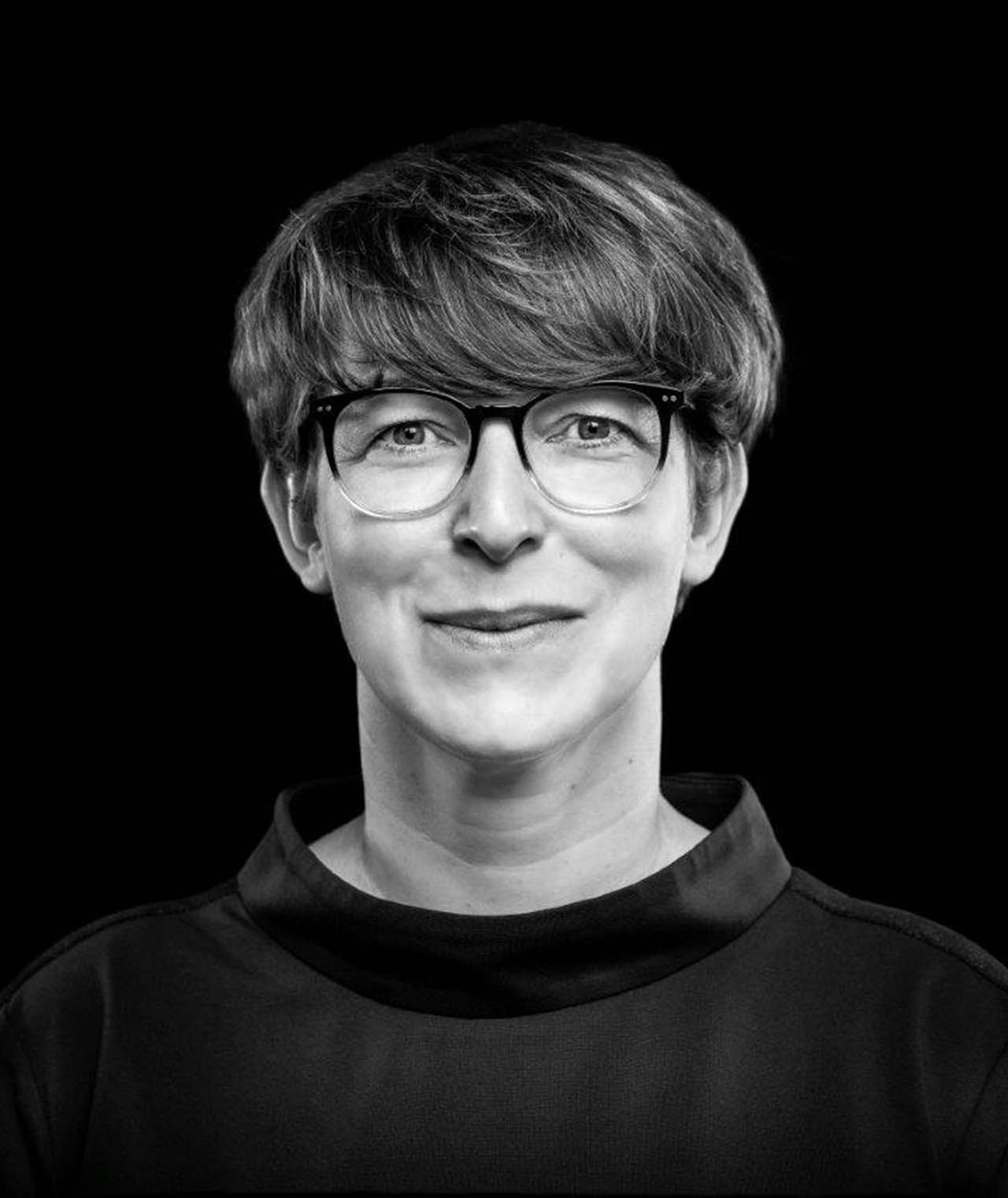 Nancy Förste - Spezialisting für vergrößernde Sehhilfen